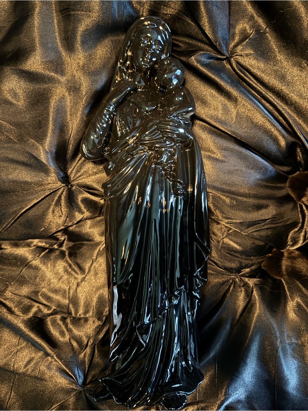 +RARE+ Mother Mary + Baby Vase
